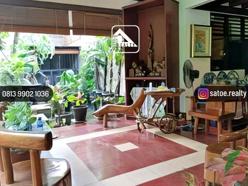 rumah 2 lantai perumahan bumi karang indah lebak bulus