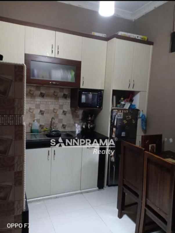 rumah 3 lantai cipayung depok imelin