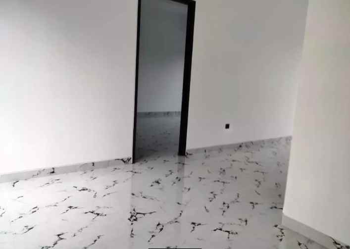 rumah baru 3 lantai swimming pool di sentul city