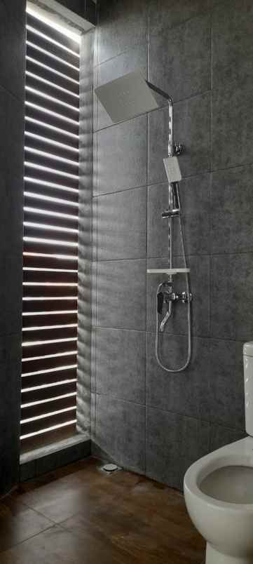 rumah baru di pasteur kota bandung dekat tol