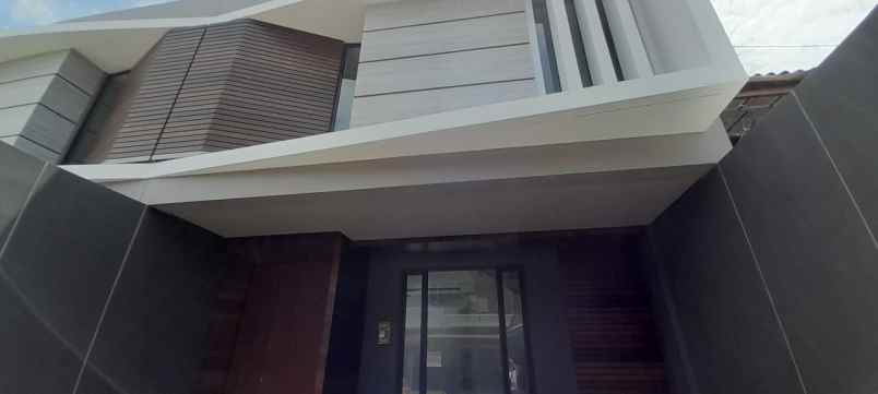 rumah baru di pasteur kota bandung dekat tol