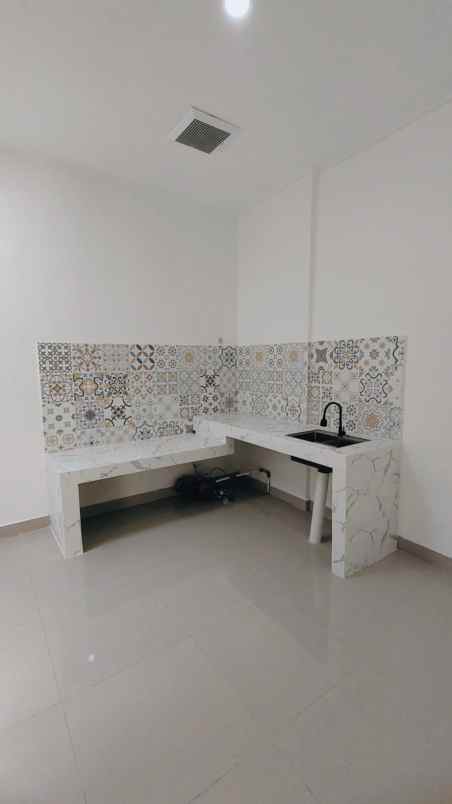 rumah baru murah di villa dago pamulang rp 650jt