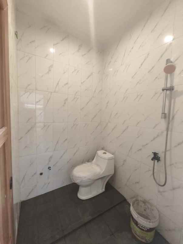 rumah berkualitas modern nyaman dikota depok