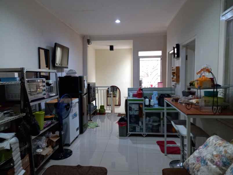 rumah cikunir bekasi jawa barat