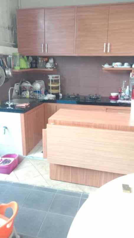 rumah cisaranten kulon