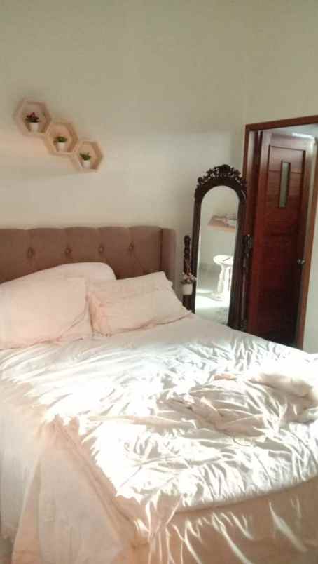 rumah cisaranten kulon