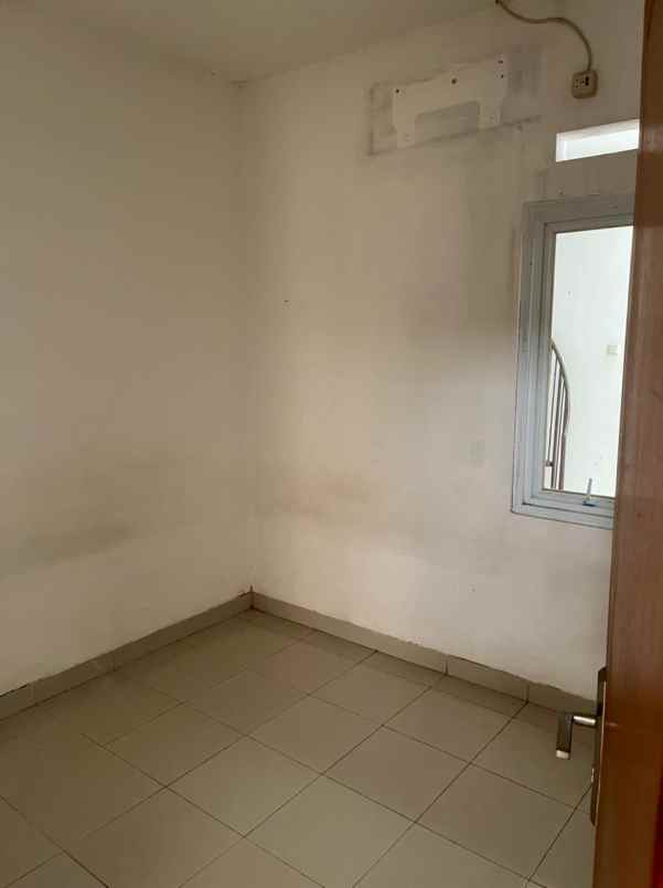 rumah cluster acasia grand depok