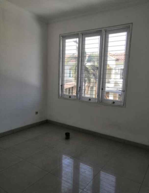 rumah dalam cluster citra gran cibubur