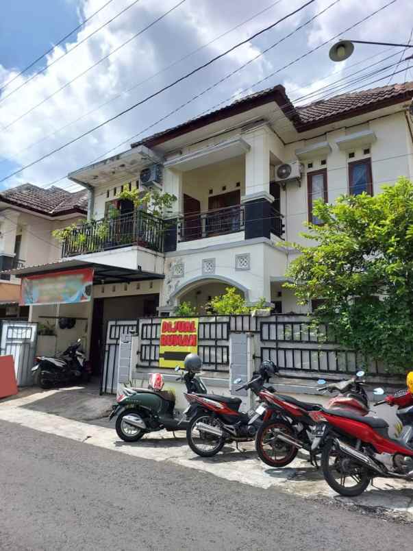 rumah dalam ringroad di soragan dekat jalan godean