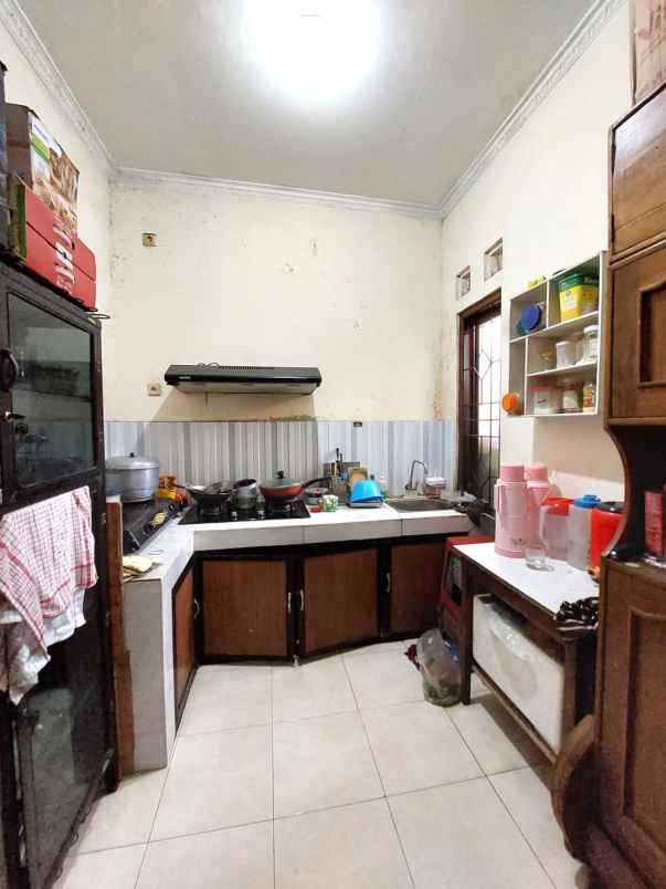 rumah dalam ringroad di soragan dekat jalan godean