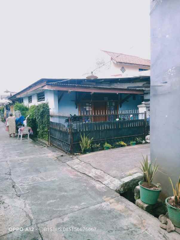 rumah depok timur strategis dekat tol juanda ramai