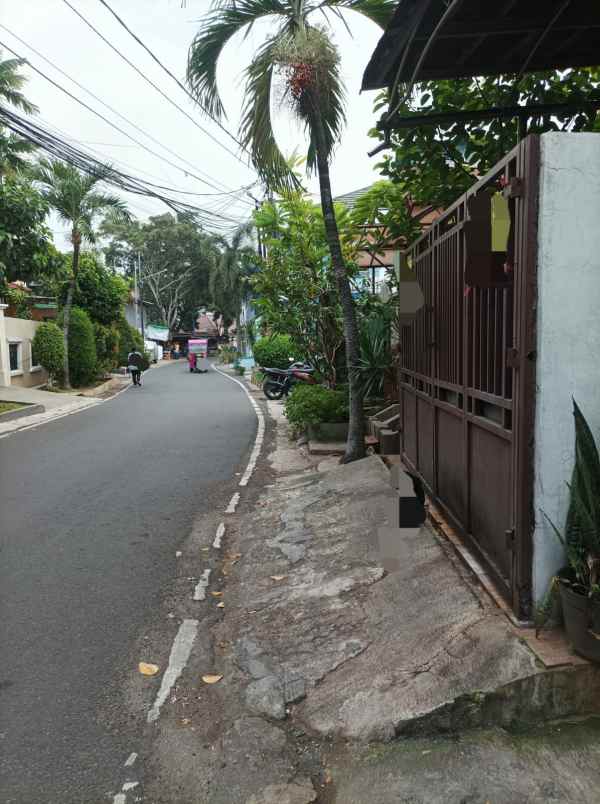 rumah di cempaka putih tengah jakarta pusat