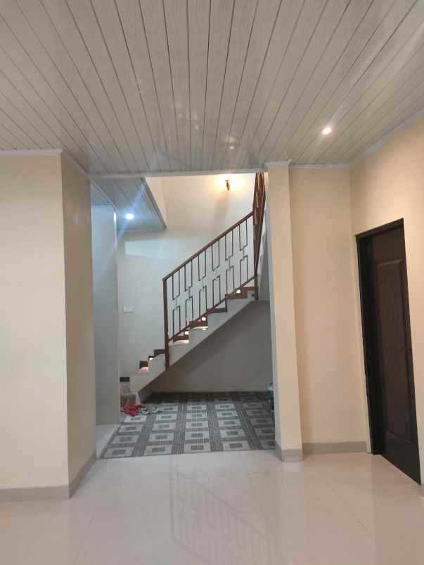 rumah di rangkapan jaya depok