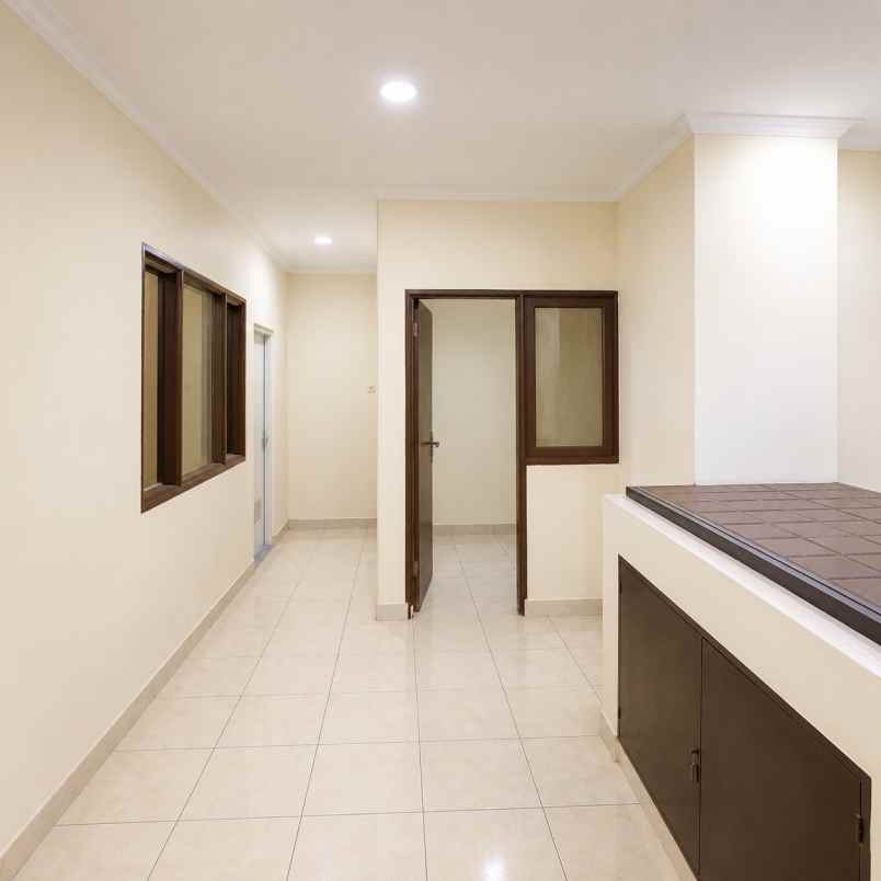 rumah disewakan di cawang
