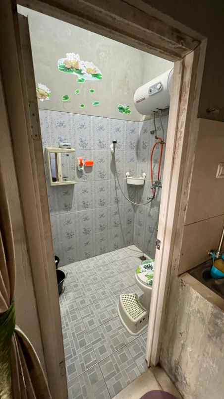 rumah full renovasi dekat tol serang timur