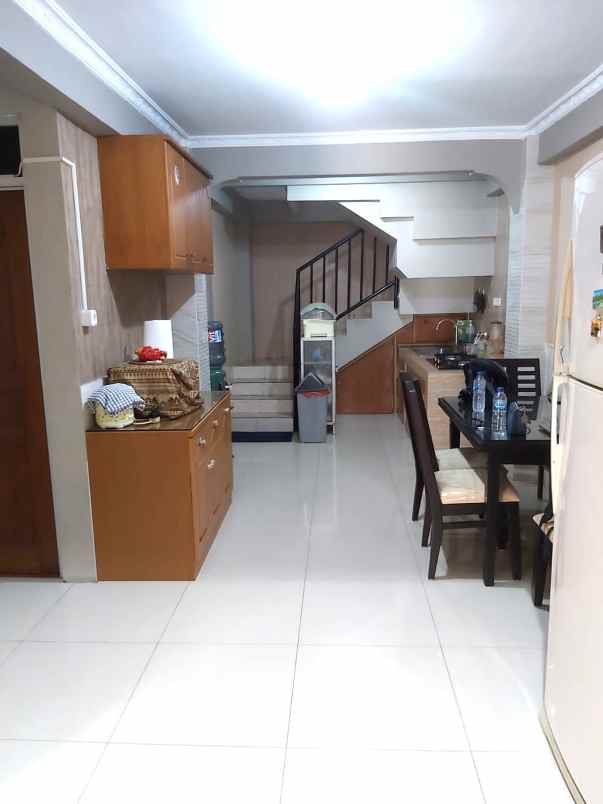 rumah gading griya lestari