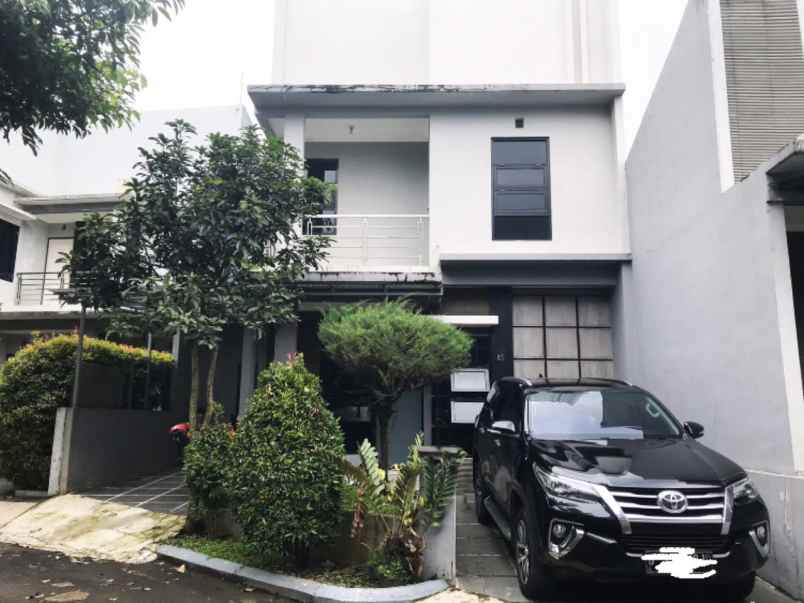 rumah griya amanda ciwaruga dekat gerlong sarijadi