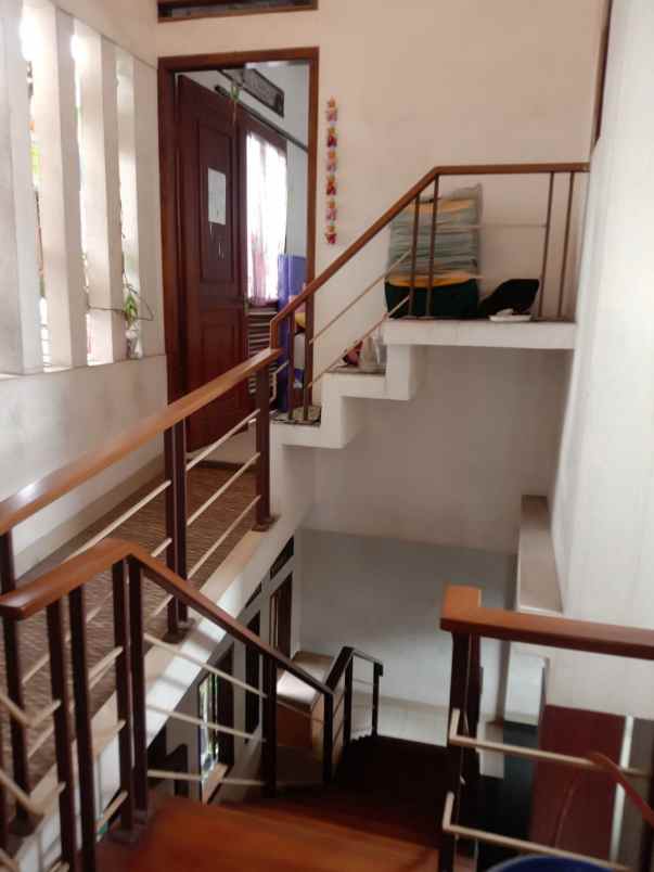 rumah hook mewah furnish di talaga bestari tangerang