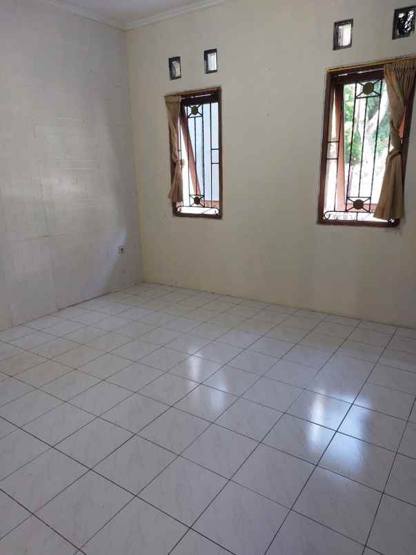 rumah huni dalam komplek bandung utara security 24 jam