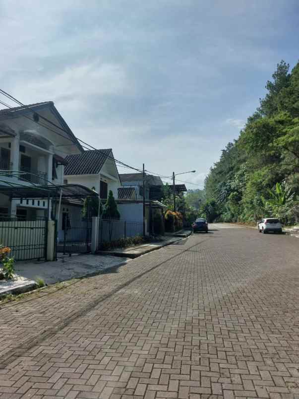 rumah huni dalam komplek bandung utara security 24 jam