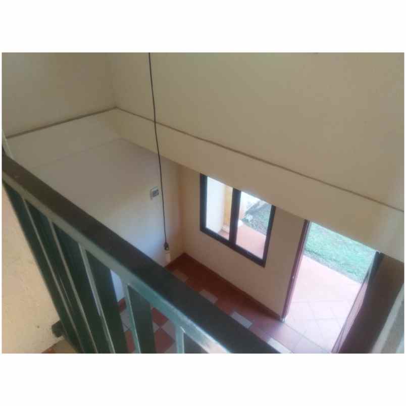 rumah jalan waru ciater serpong