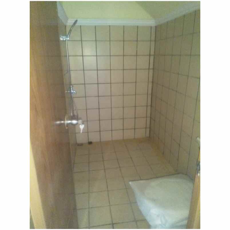 rumah jalan waru ciater serpong