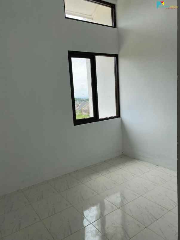 rumah jati handap deket cicahem