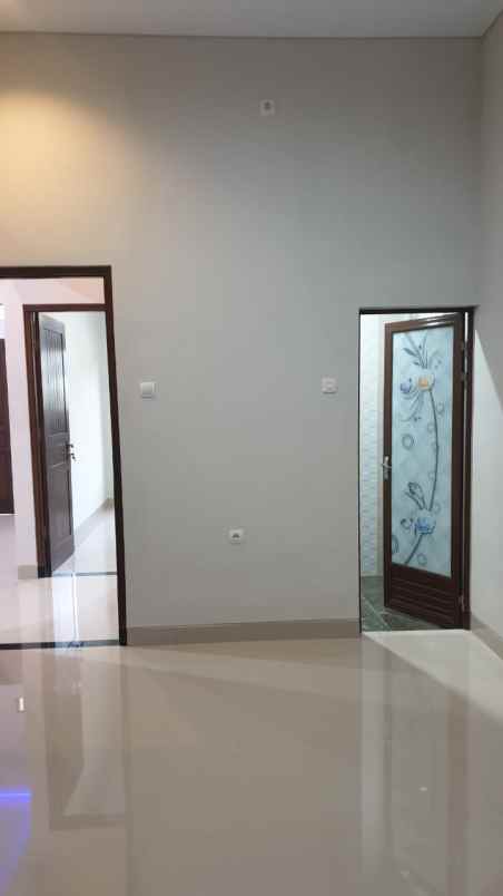 rumah jl abimanyu karangmojo