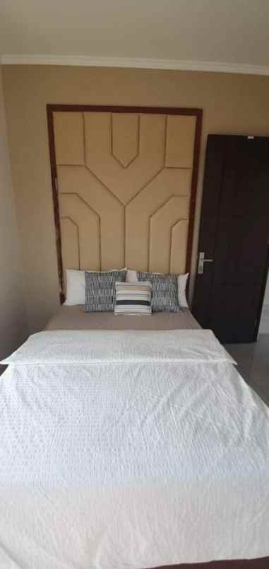 rumah jl arteri galuh mas