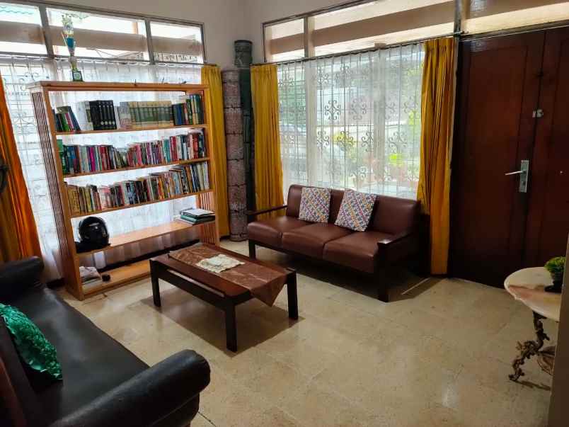 rumah jl duren sawit raya