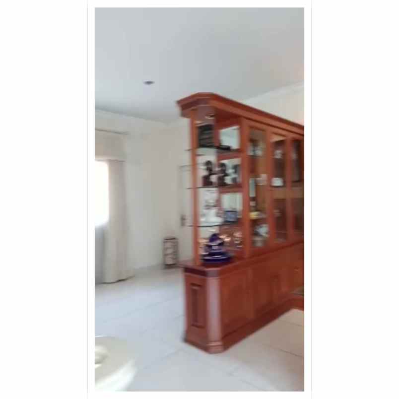 rumah jl kelapa gading gandaria