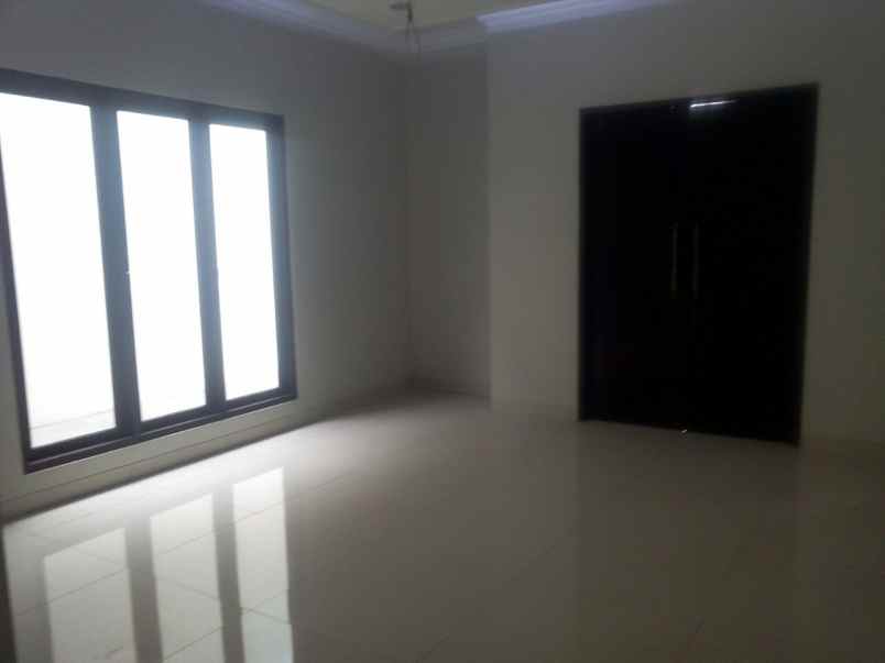 rumah jl pejaten raya pejaten