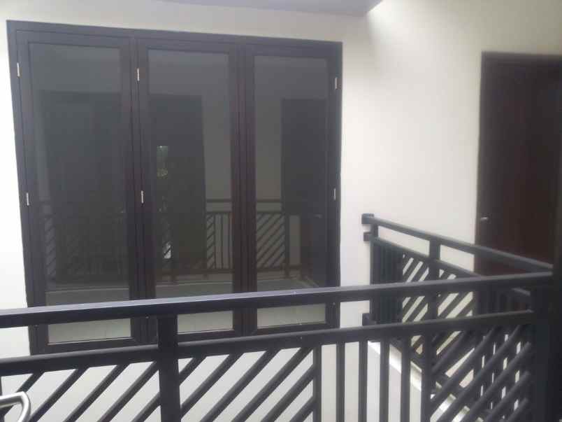 rumah jl pejaten raya pejaten