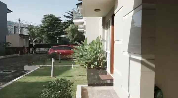 rumah jl raya cinere