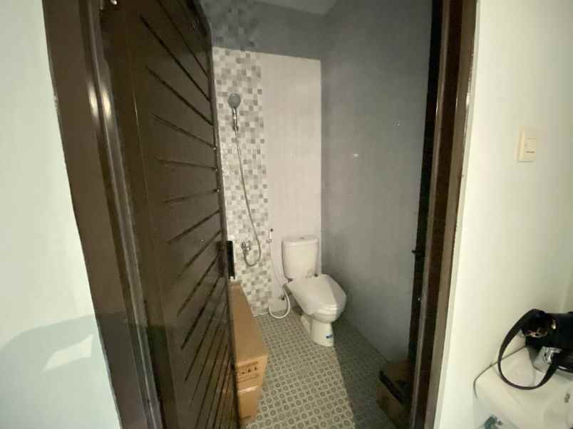 rumah jl raya jatimulya depok