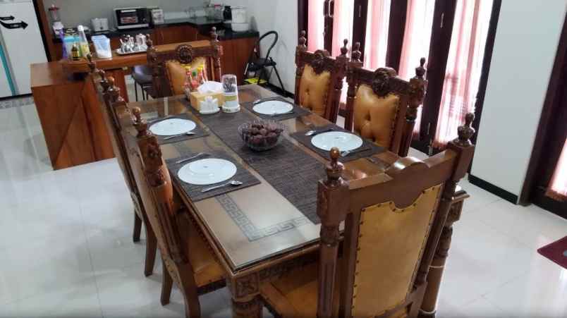 rumah jln kaliurang sleman