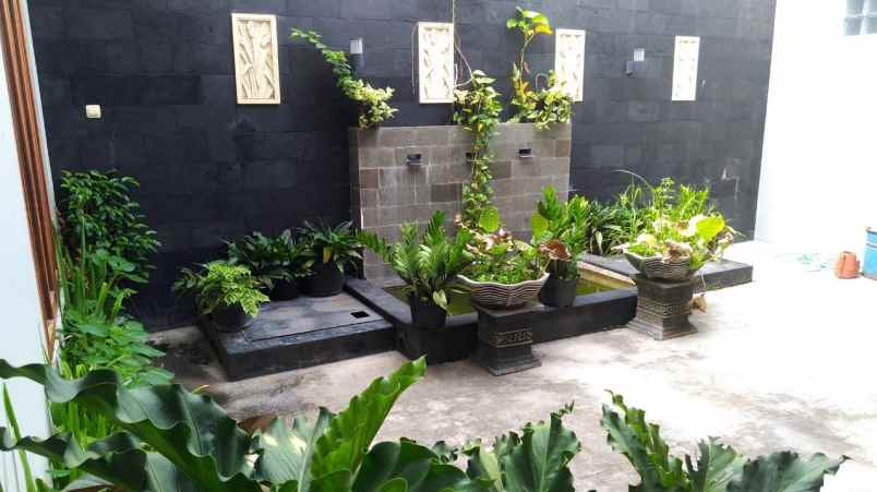 rumah jln kaliurang sleman