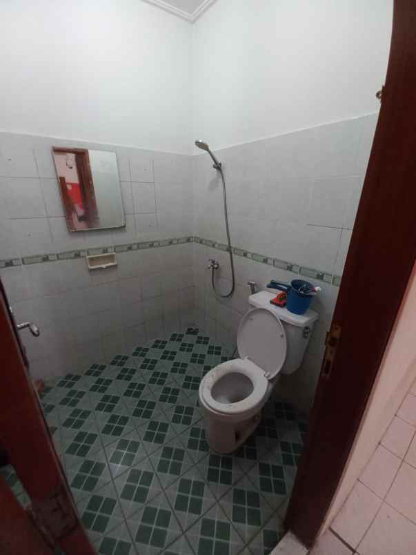 rumah komplek ptb pondok kelapa