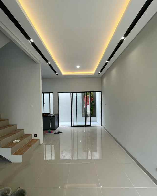 rumah kpr non cluster jagakarsa jakarta selatan