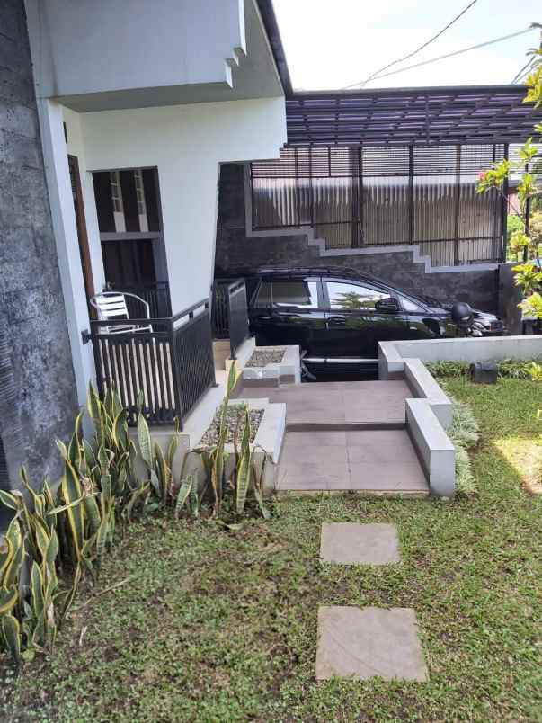 rumah luas mewah di pasteur bandung