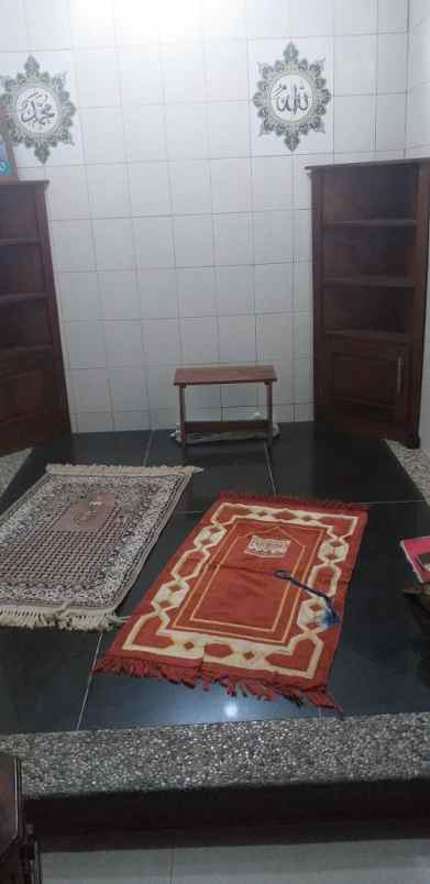 rumah mewah 2 lantai siap huni di meruyung limo depok