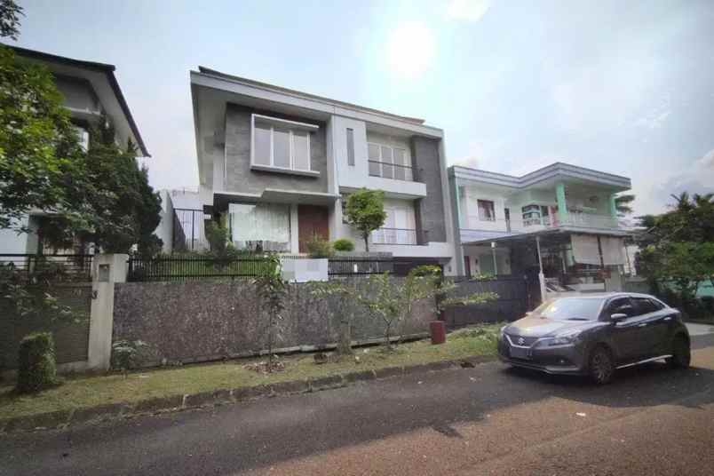 rumah mewah 3 lantai shm area bogor nirwana residence