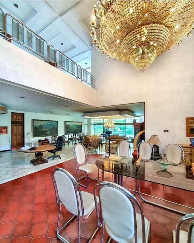 rumah mewah di menteng jakarta pusat