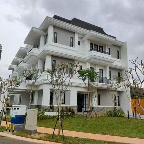 rumah mewah di sutera winona alam sutera siap huni