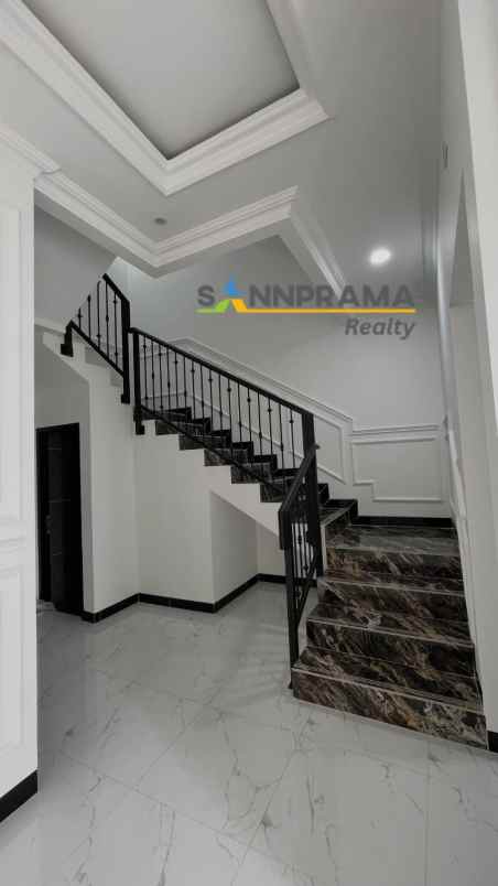 rumah mewah jaksel dp 10