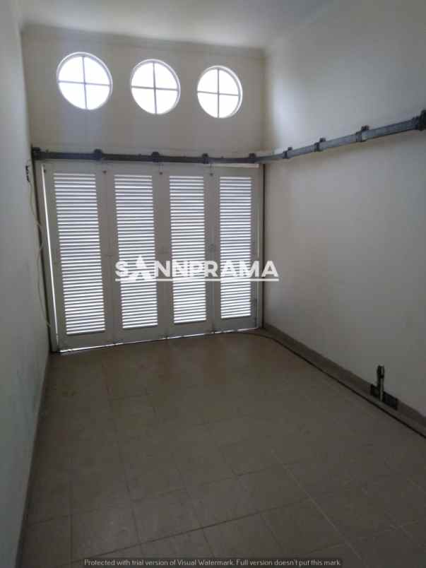 rumah mewah konsep resort european classic desain rn