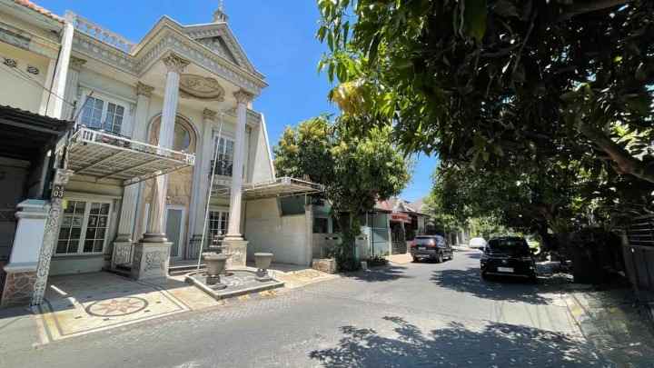 rumah mewah modern klasik 2 5 lantai siap huni