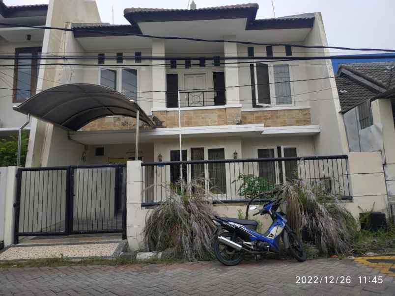 rumah mulyosari 1m an lebar 9 row jalan 3 mobil