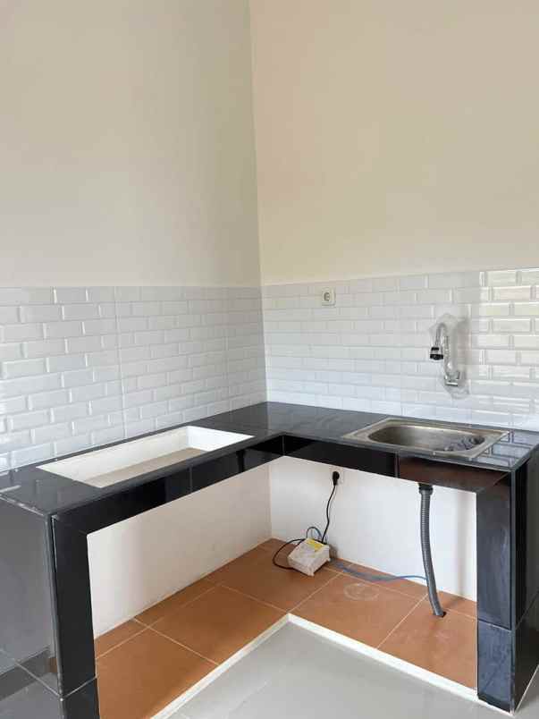 rumah murah 2 lantai di selatan jakarta