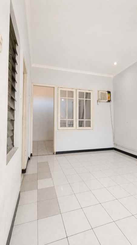 rumah murah di pakuwon city surabaya timur